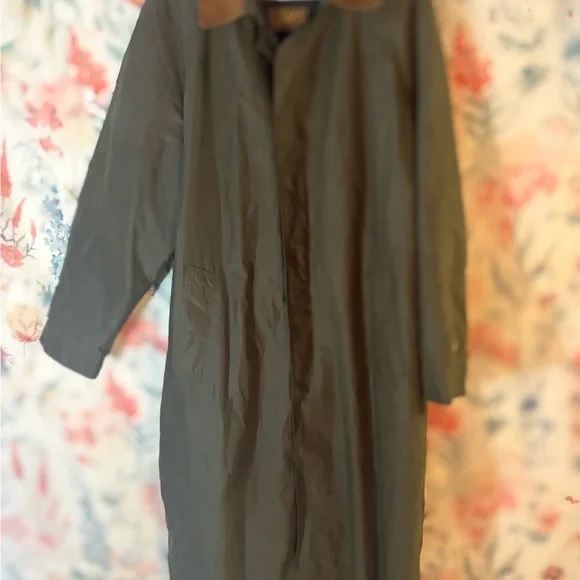 Vintage Ralph Lauren Olive Coat with Brown Collar - Picture 2 of 10